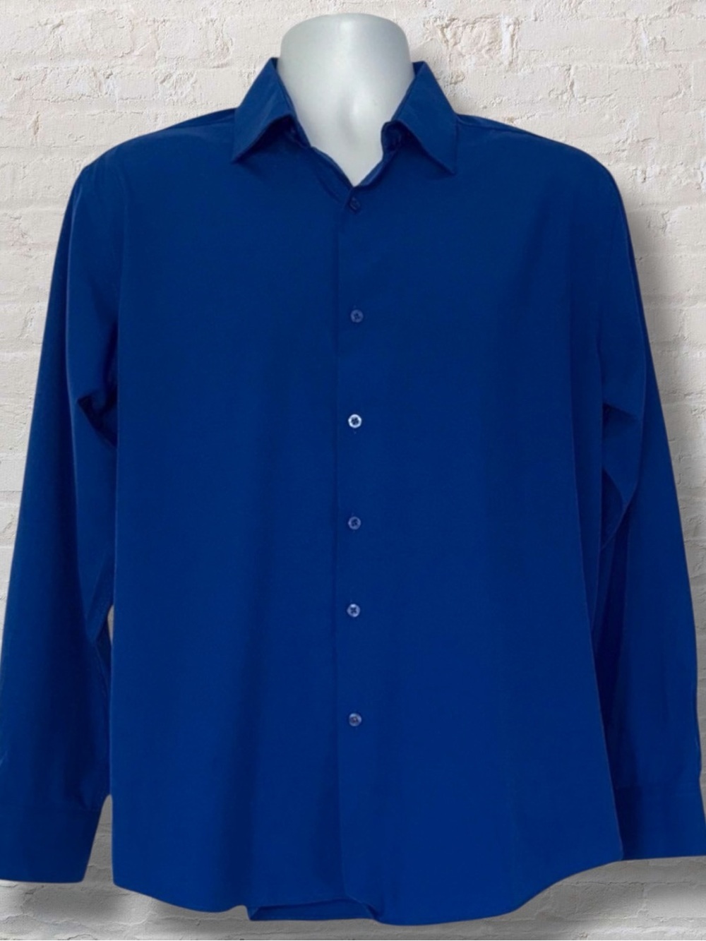 Nautica Men’s Dress Shirt Vibrant Blue Long Sleeve Classic Fit Size - Medium